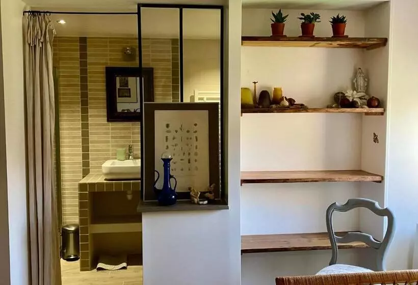 ペンション Zotheca