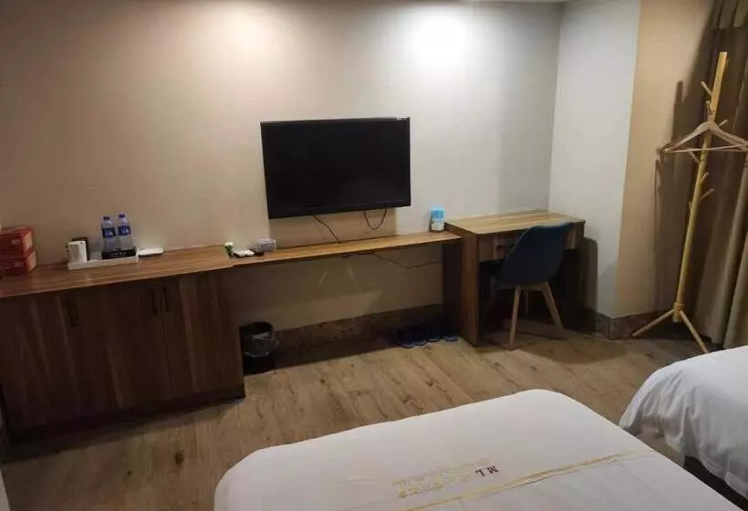 深圳市羙林时尚酒店