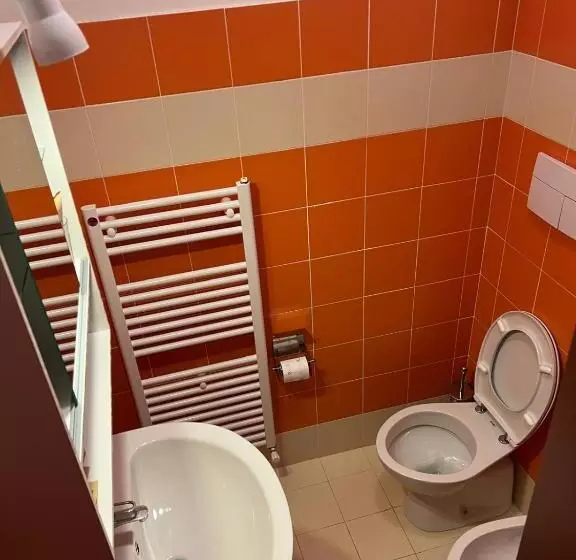 ユースホステル Fanesia Coliving