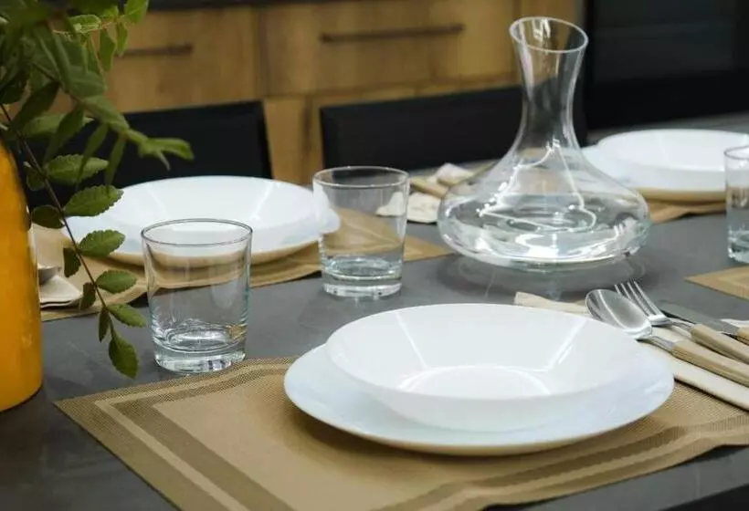 ベッドアンドブレックファースト Domus Del Gotha