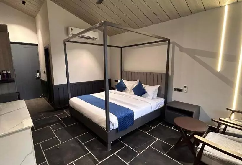 Divine River Resort By Dls Hotels