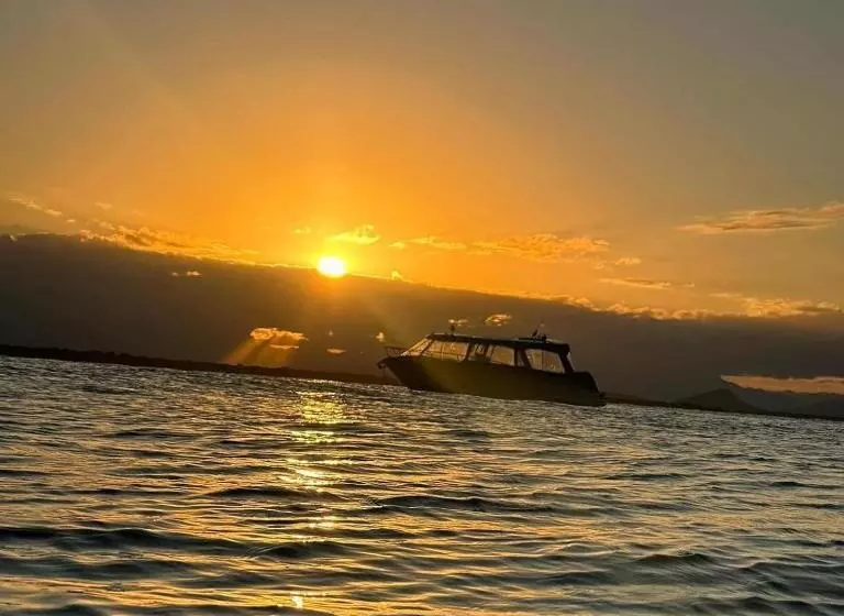 هتل Ilha Do Mel Casa Suítes Com Ar E Cafe Da Manha