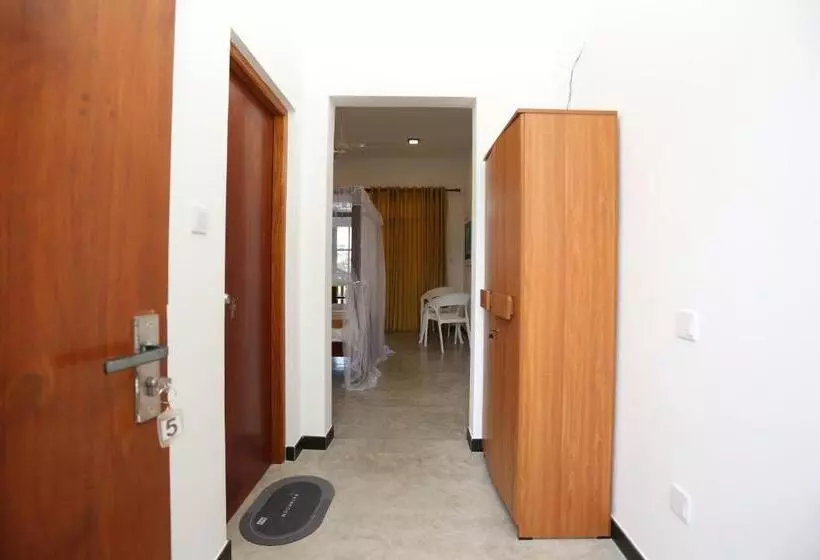 Hotelli Sisi S Place