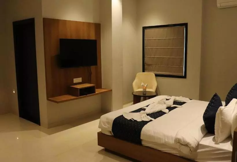 Oliver Hotels
