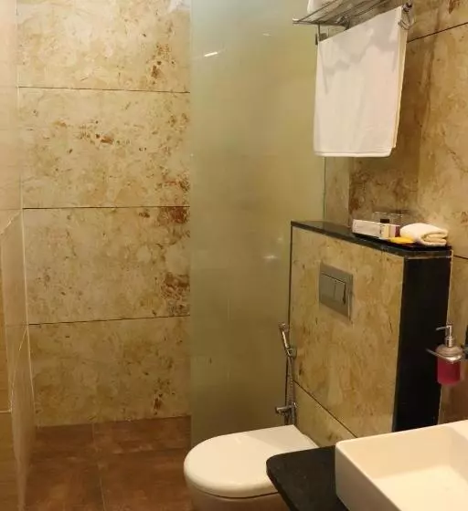 Oliver Hotels