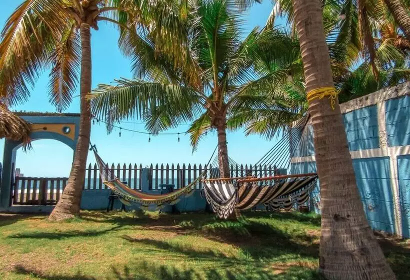 ペンション Room In Guest Room Cabana For 5 People And Pool