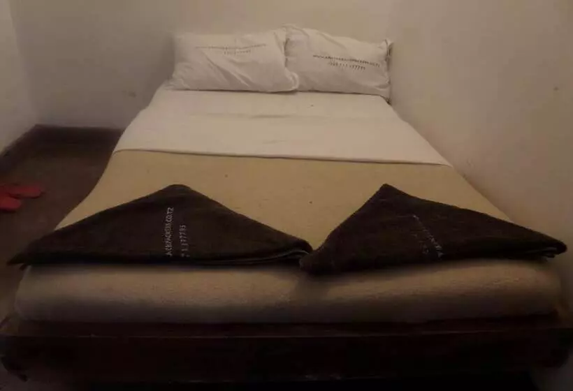 هتل Arusha Backpackers