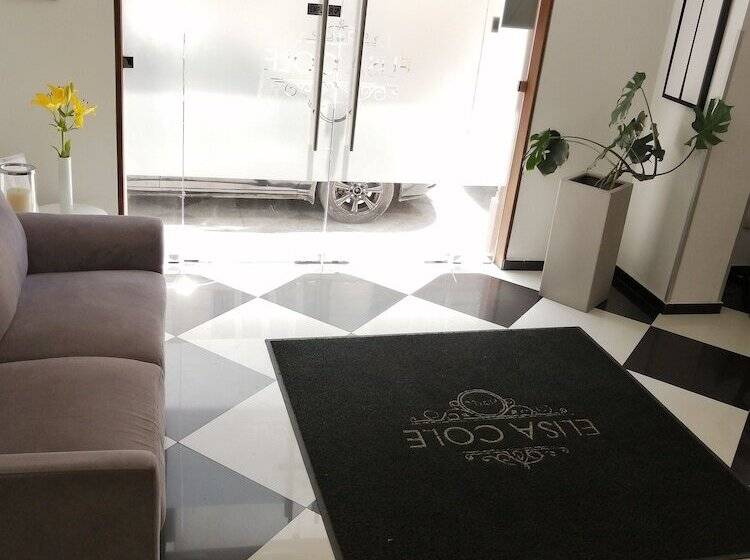 Hotel Elisa Cole
