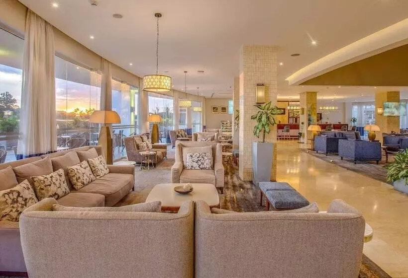 ホテル Golden Tulip Canaan Kampala
