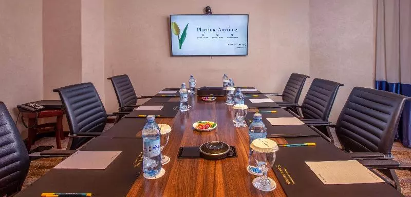 ホテル Golden Tulip Canaan Kampala