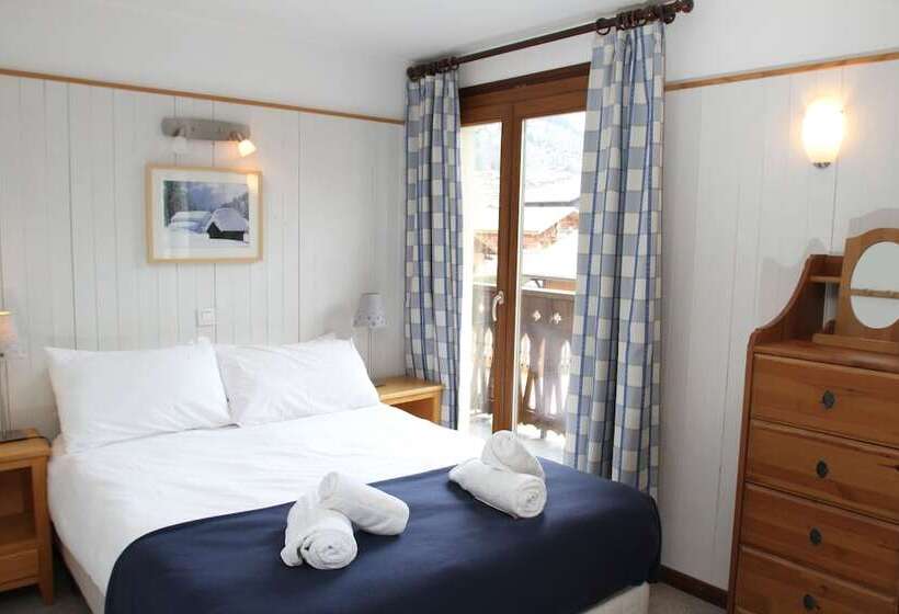 هتل Hôtel Les Dents Blanches