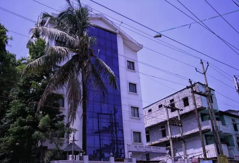 ホテル Oyo Rooms Ganeshguri Kahilipara Road