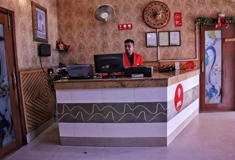 ホテル Oyo Rooms Ganeshguri Kahilipara Road