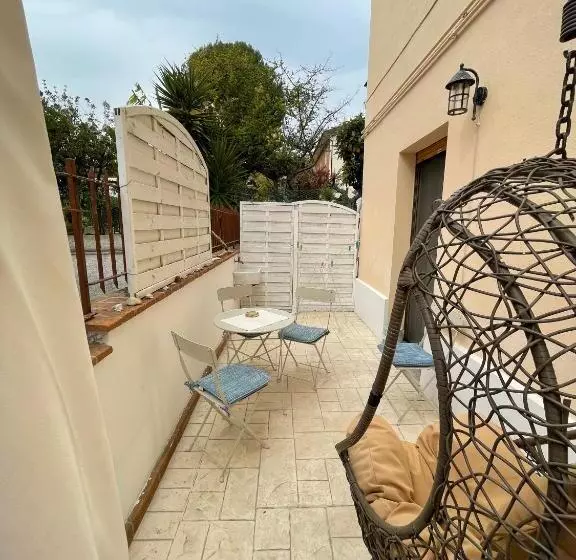 Lagarolina Del Conero B&b