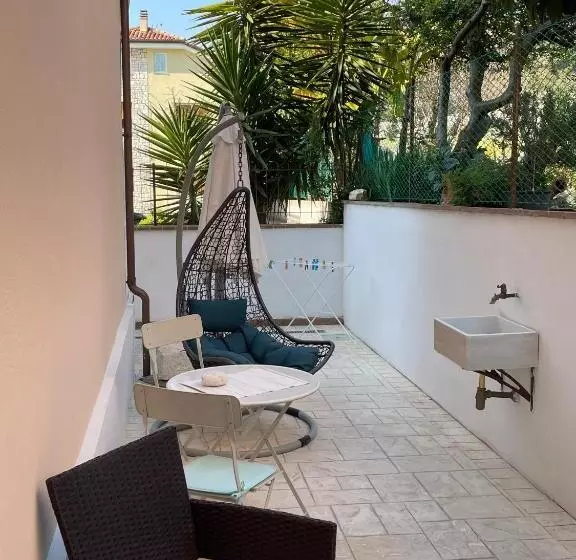 Lagarolina Del Conero B&b