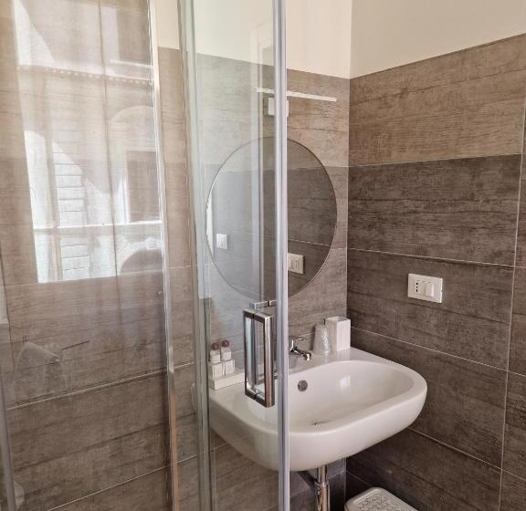 تختخواب و صبحانه Piazza Cavour