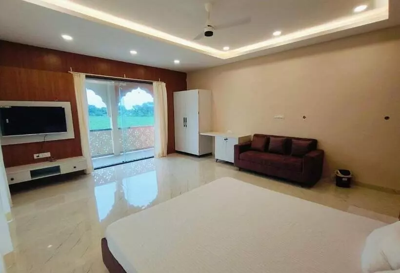 ホテル Ahilya Resort