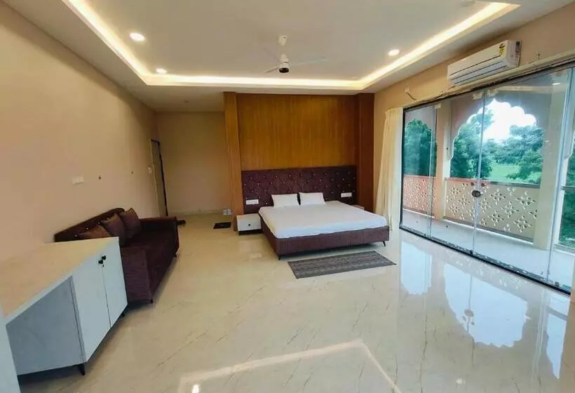 ホテル Ahilya Resort