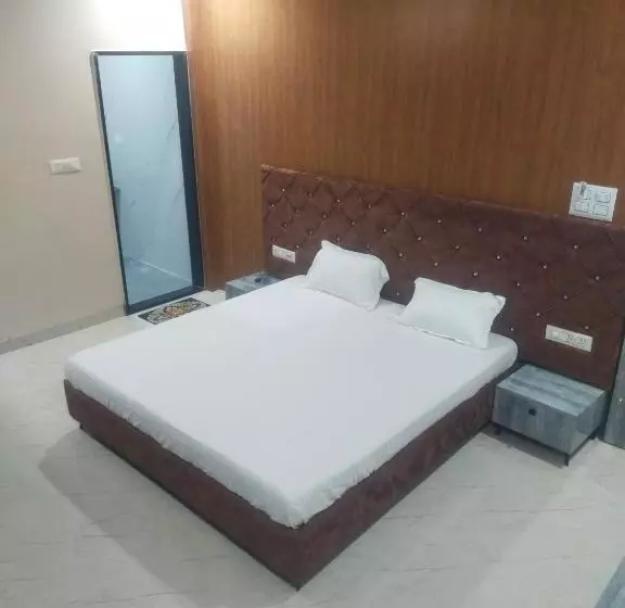ホテル Ahilya Resort