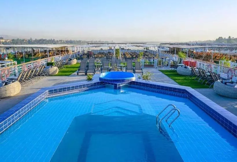 هتل Cruisebooking 3 Nights From Aswoan Every Monday And Wednesday Friday