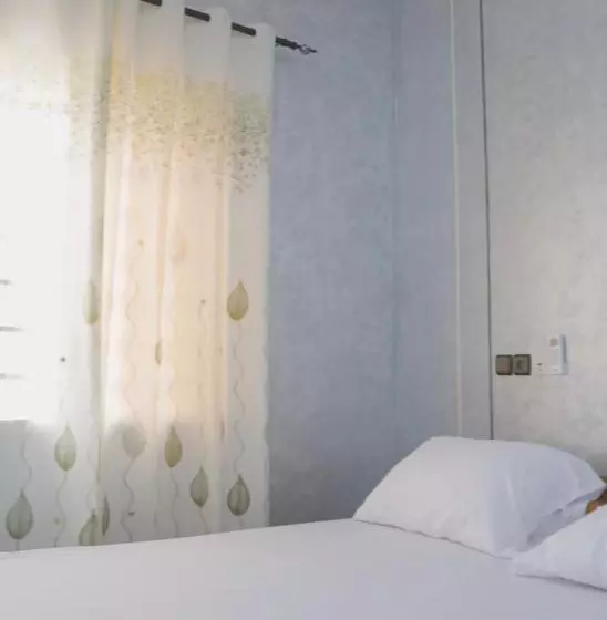 هتل Hôtel Merveille Lomé