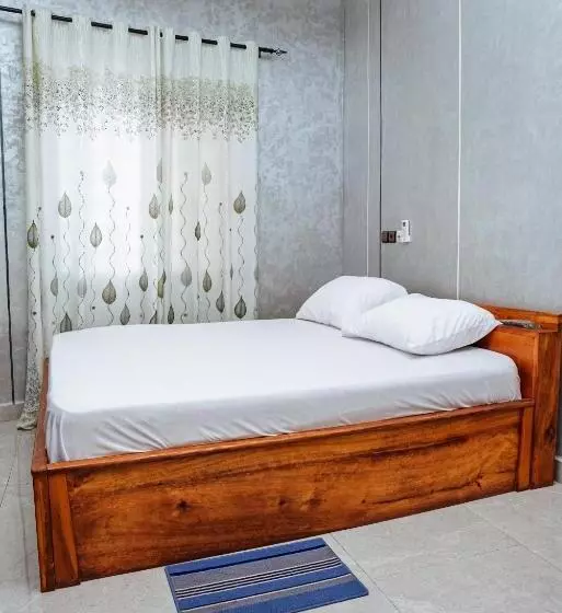 هتل Hôtel Merveille Lomé