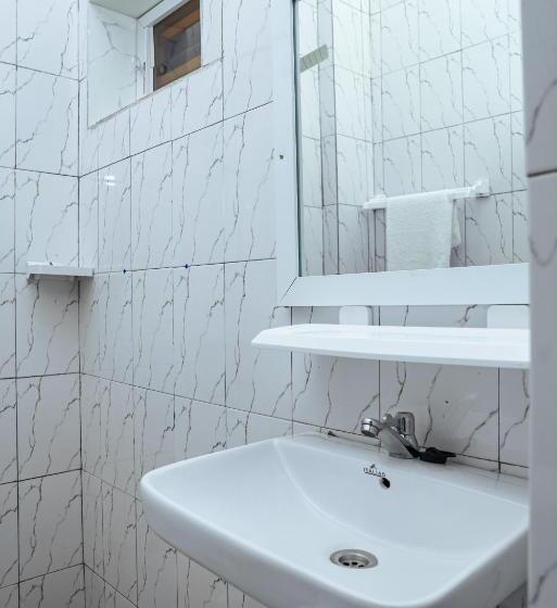 هتل Hôtel Merveille Lomé