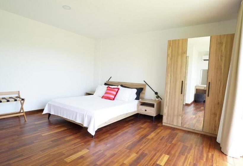 ホテル Muyo House