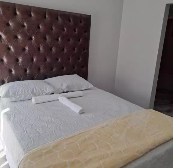 ペンション Randhart Guesthouse