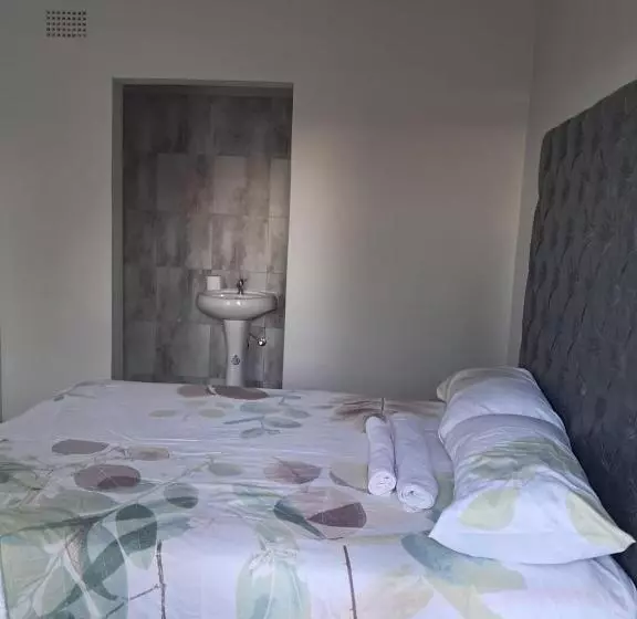 ペンション Randhart Guesthouse