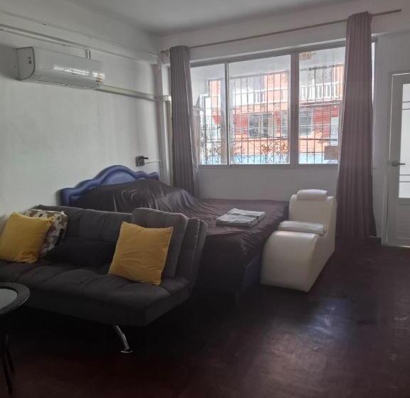 هتل Agadir Guest House