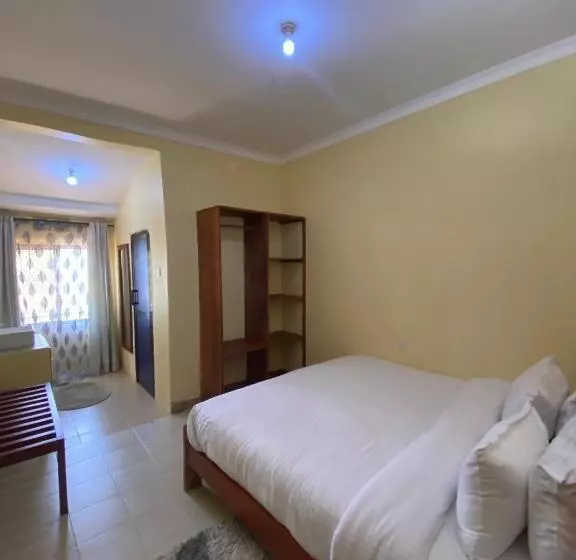 هتل Helens Luxury Resort