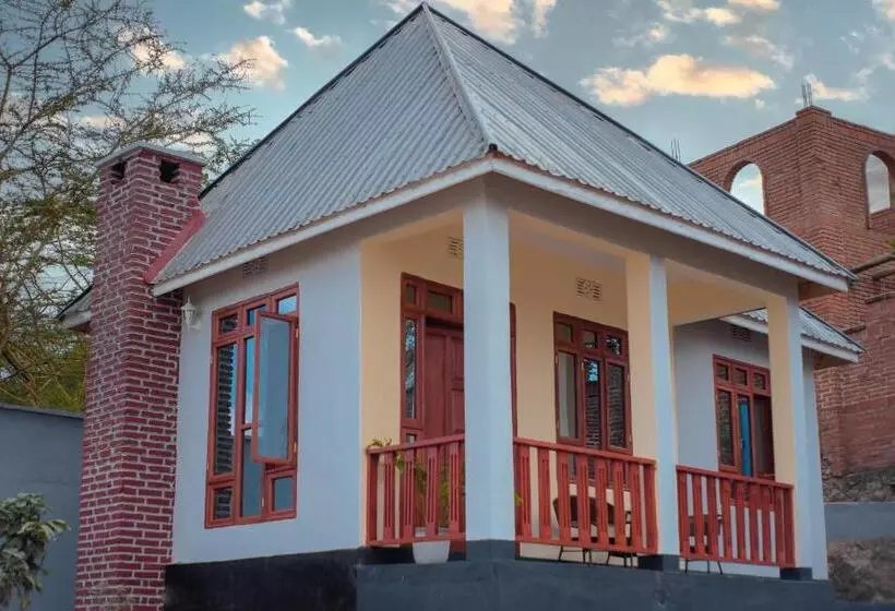 هتل Helens Luxury Resort