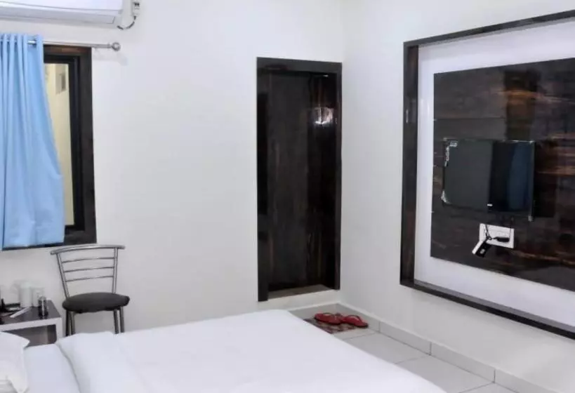 Hotelli Radhe Palace Morbi