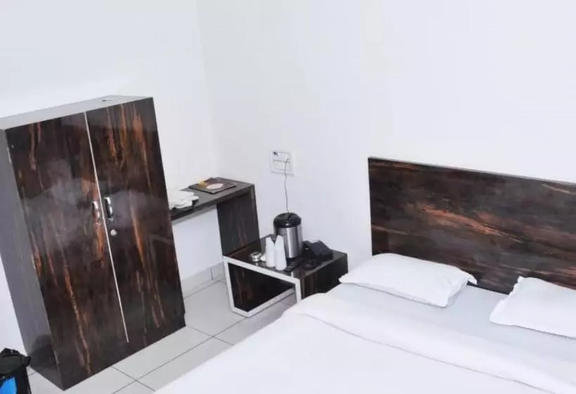 Hotelli Radhe Palace Morbi