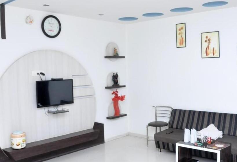 Hotel Radhe Palace Morbi