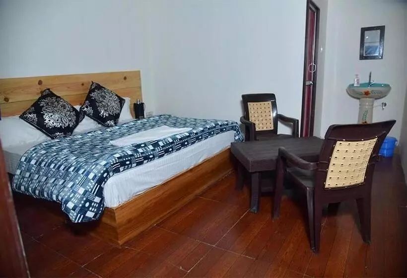 Hotelli Rudra Camp Chopta