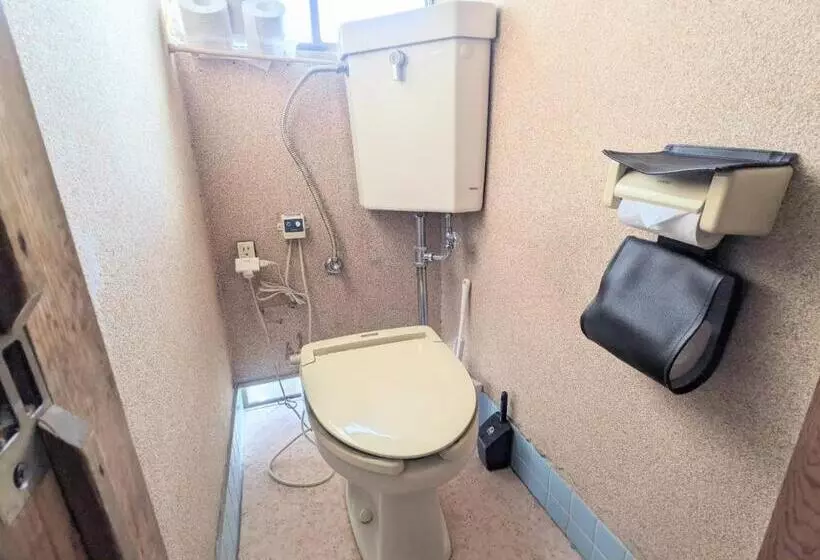 Majatalo 北アルプスの麓一軒家シェアハウスの中にある和室宿