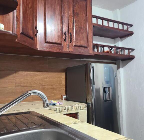 پانسیون Casa Raxic