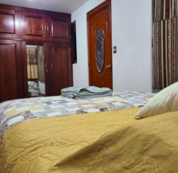 پانسیون Casa Raxic