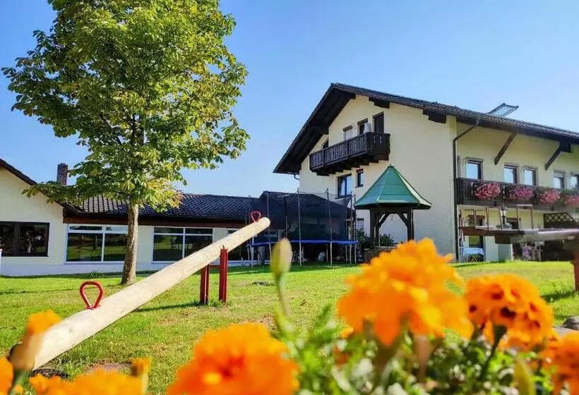 ペンション Monteurzimmer Lichtenauer Hof