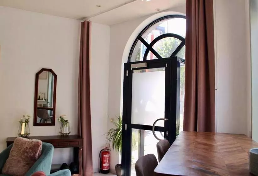 Majatalo Spacious Cozy Private Suite