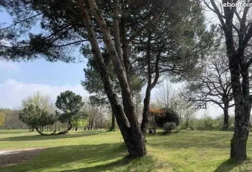 Aamiaismajoitus (B&B) Pey Sud Campanha