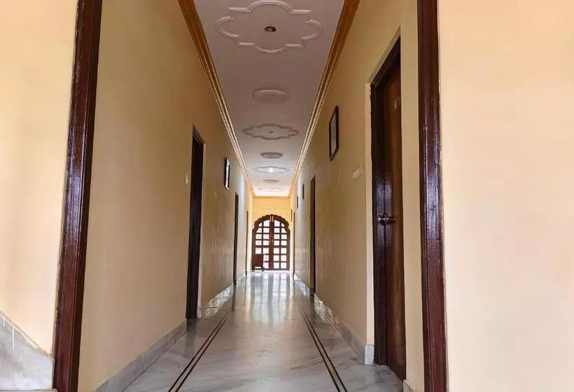 Hotel Dev Palace
