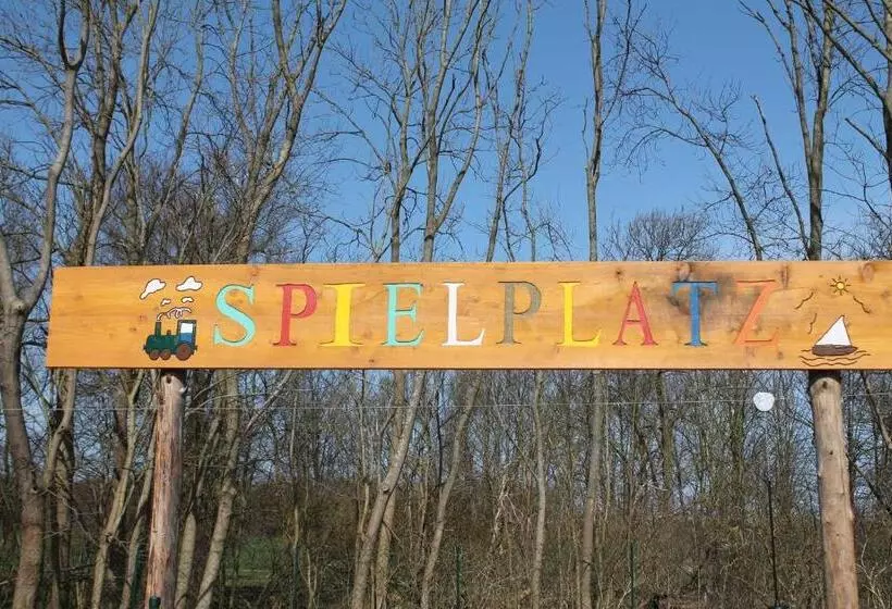 Hotelli Landhaus Gersdorf Nahe Ostseebad Kühlungsborn