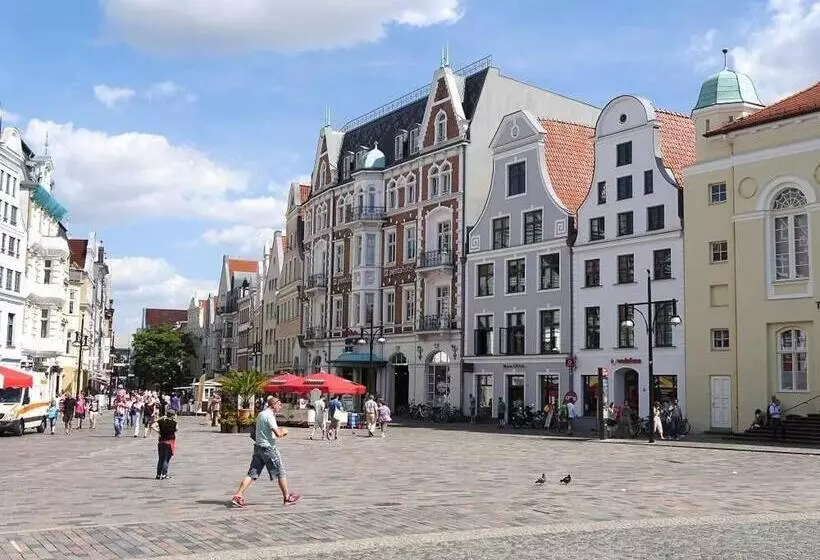Hotelli Landhaus Gersdorf Nahe Ostseebad Kühlungsborn