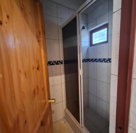 פנסיון Hostal Hara