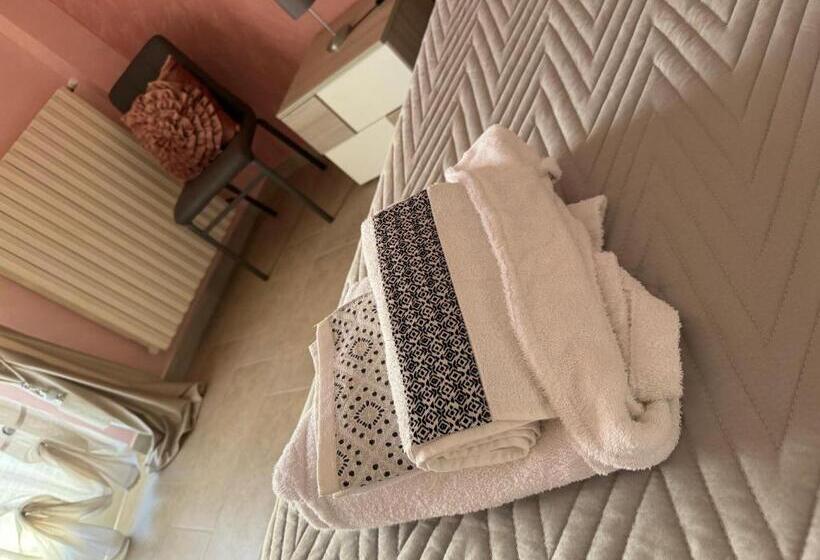 פנסיון Sale&mare