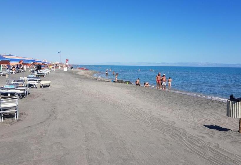 פנסיון Sale&mare