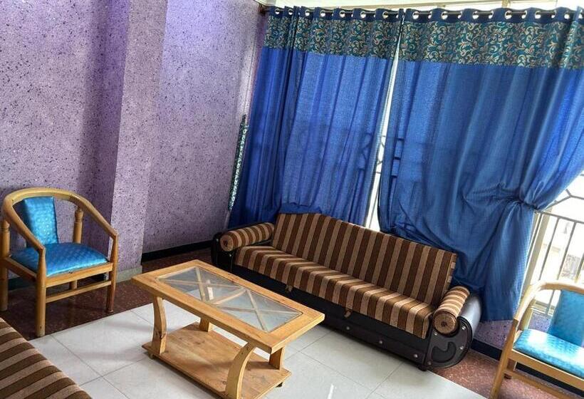 هتل Glorious Continental